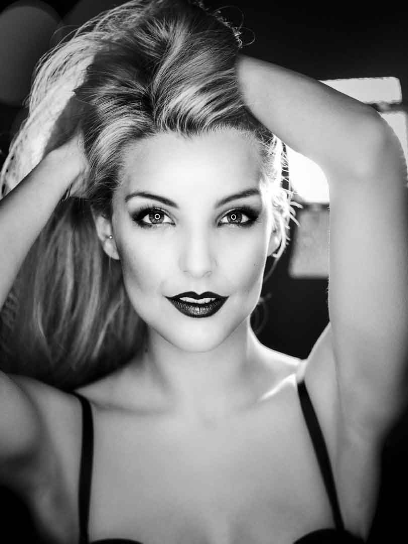 Retrato artístico en blanco y negro, Madrid